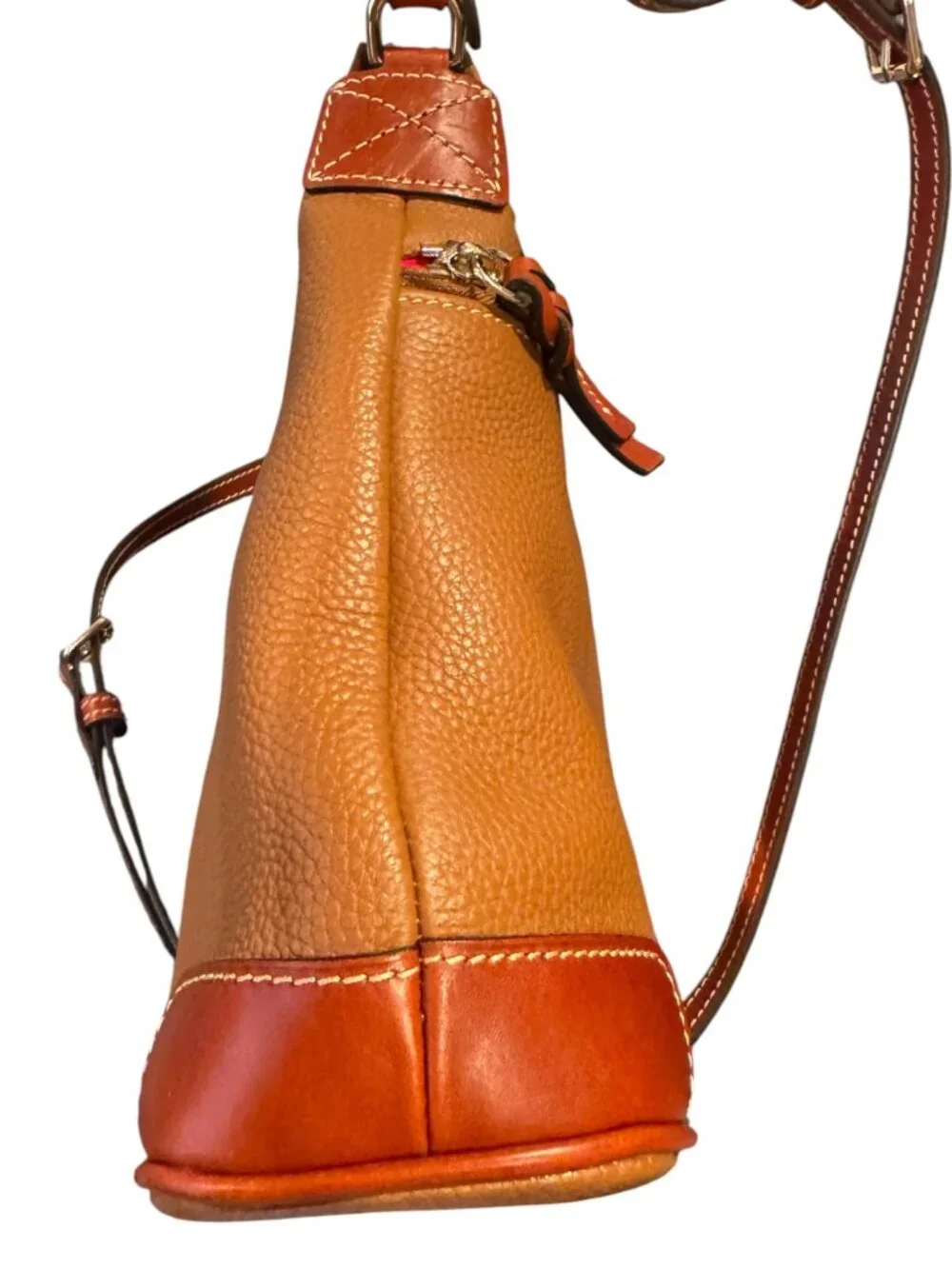 Dooney & Bourke Pebble Grain Leather Crossbody Bag Cognac Letter Carrier EUC